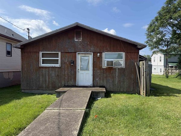 305 35th, Catlettsburg, KY 41129