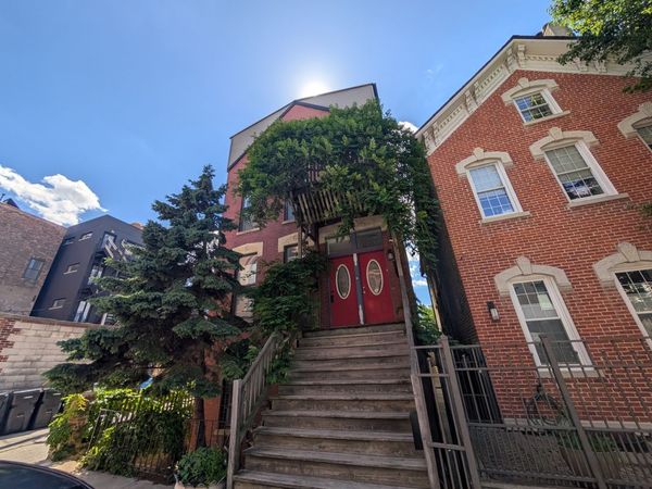 916 N Noble Street , Unit 1F, Chicago, IL 60642