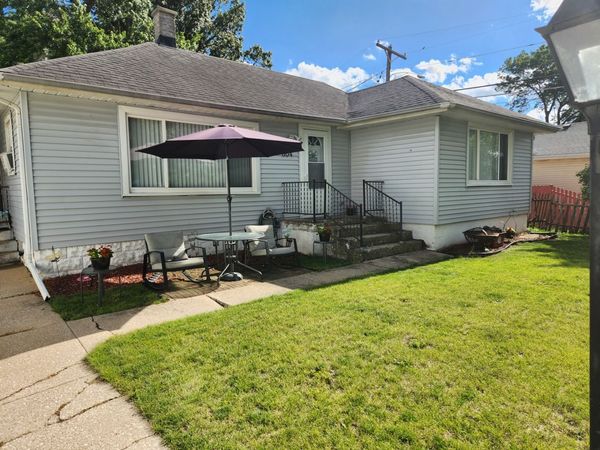 604 Mason Avenue , Joliet, IL 60435