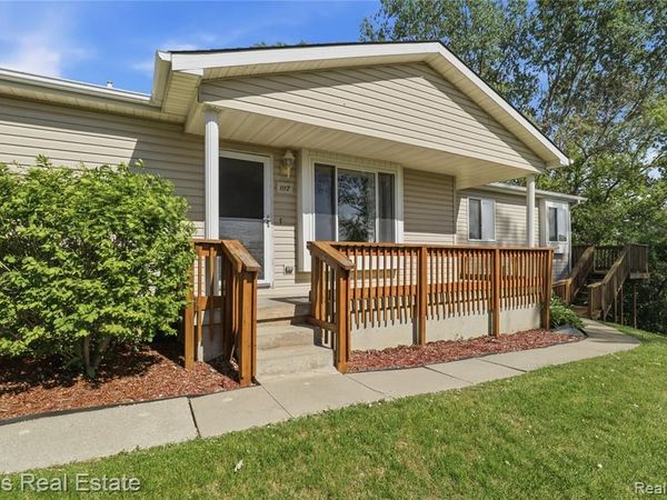 1117 Lake Shore Circle, Mundy Twp, MI 48439