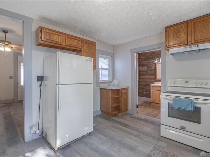 7 S Church Street, Jamestown, OH 45335 Photo 4