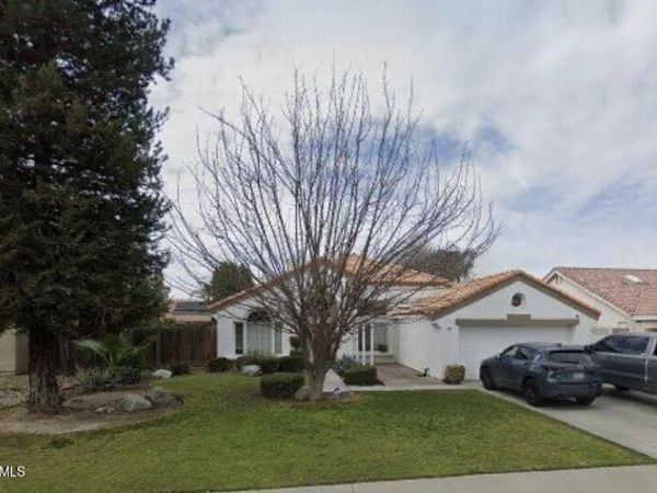 8501 Tamworth Street, Bakersfield, CA 93313