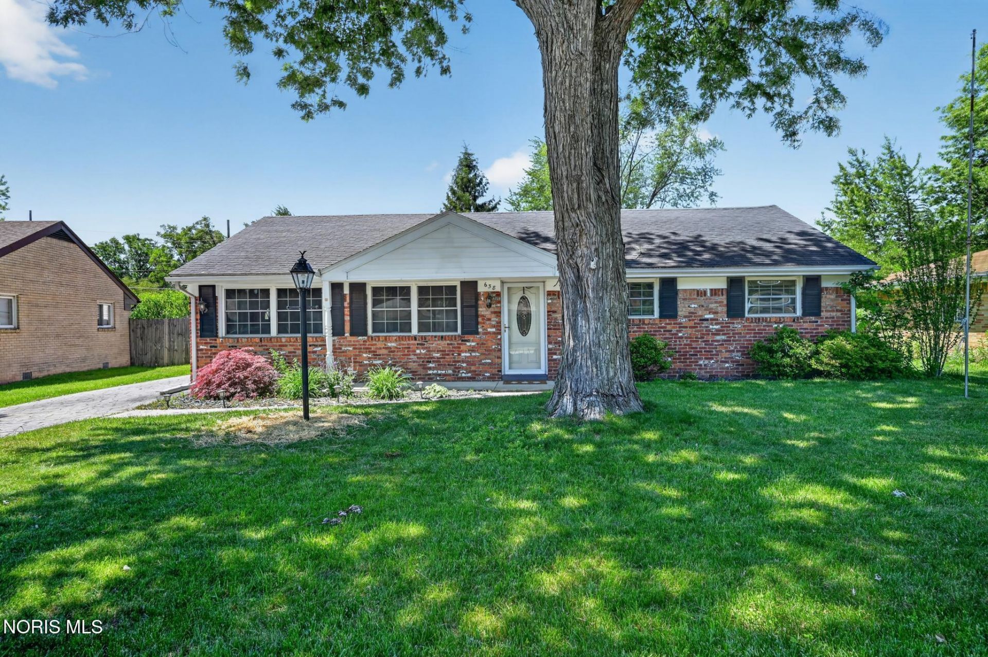 608 Diana Drive , Holland, OH 43528 Main Photo