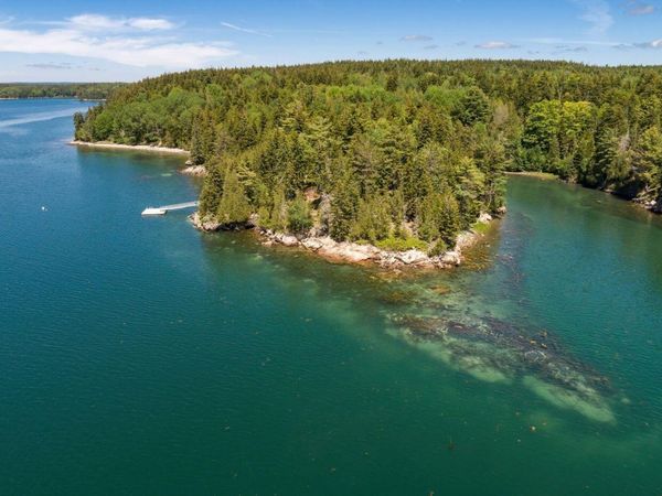 441 Pretty Marsh Road , Mount Desert, ME 04660