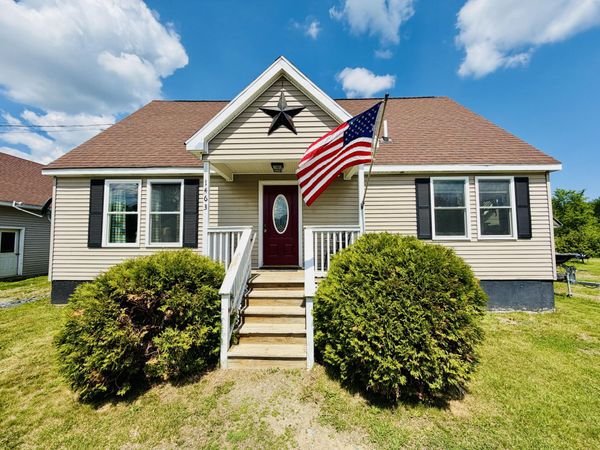 1463 Masardis Road , Masardis, ME 04732