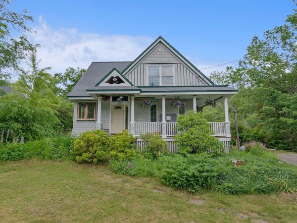 85 Old Port Road, Kennebunk, ME 04043