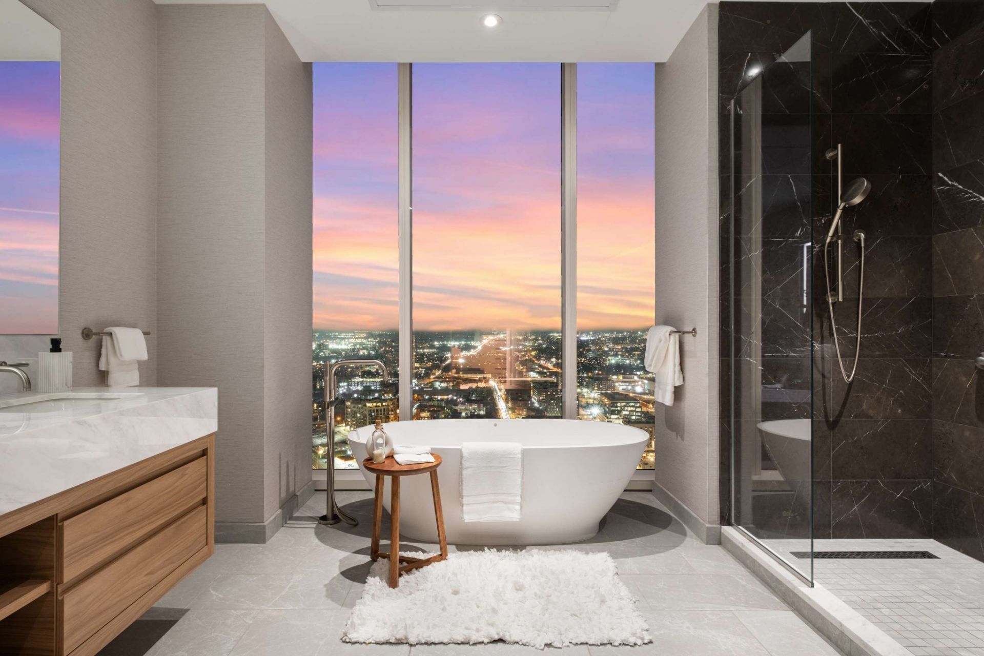 160 2nd Ave S, Unit 3502, Nashville, TN 37201 Main Photo