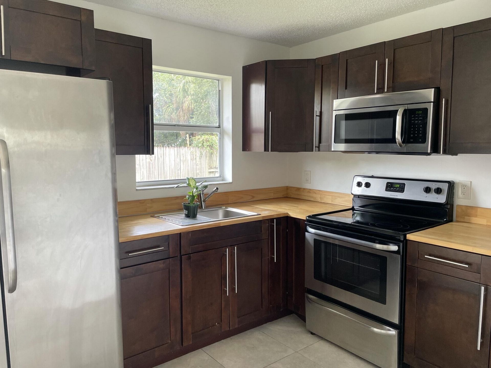 1990 SW 9th Street, Unit 1-2, Fort Lauderdale, FL 33312 Photo