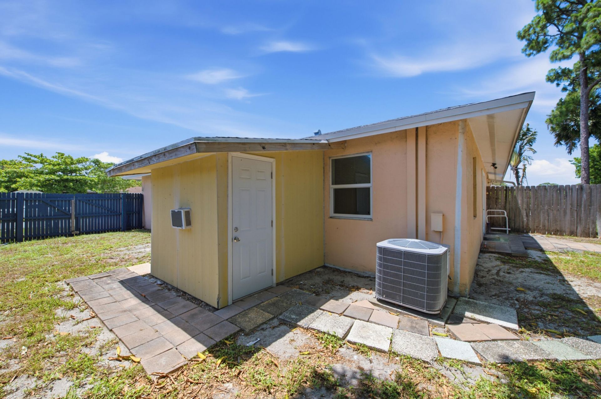 5256 Cannon Way, West Palm Beach, FL 33415 Photo