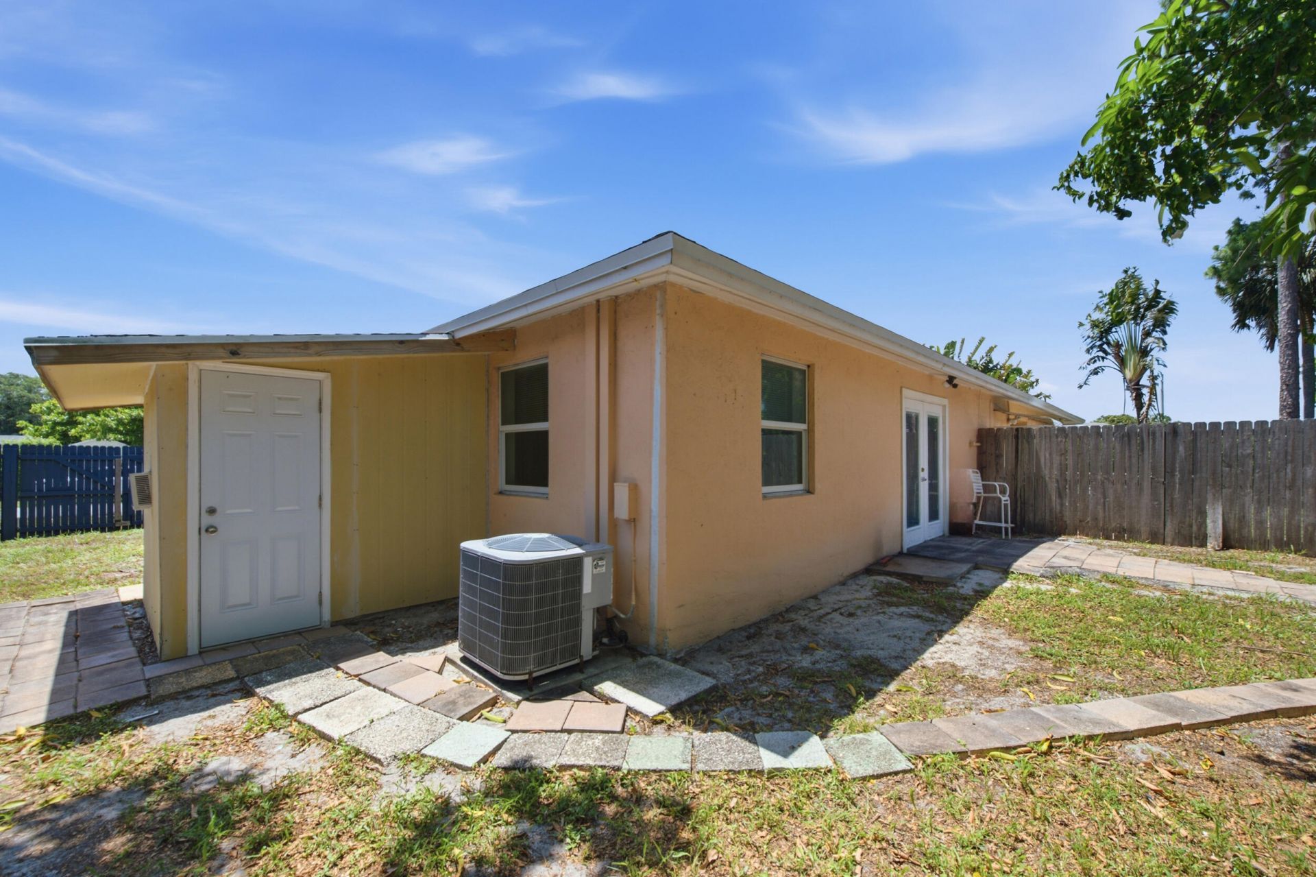 5256 Cannon Way, West Palm Beach, FL 33415 Photo