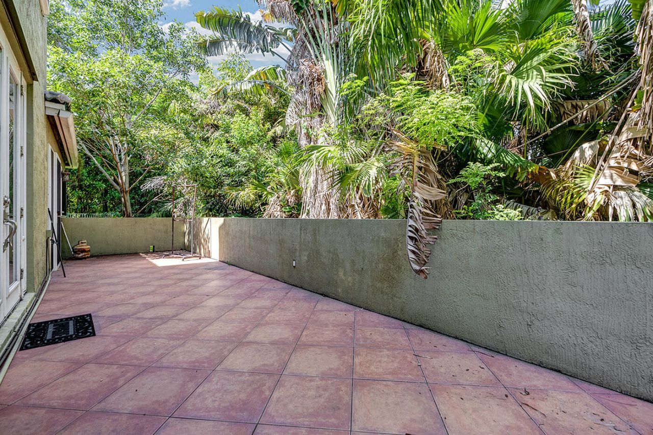 8020 NW 70th Avenue, Parkland, FL 33067 Photo