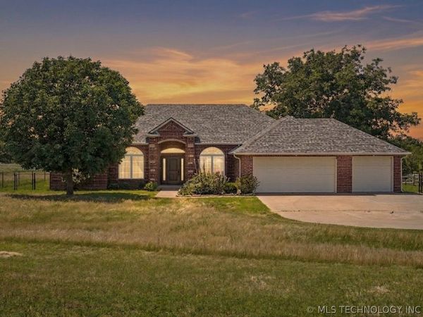 18028 N Javine Hill Road, Skiatook, OK 74070