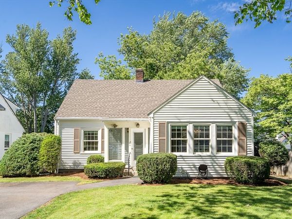 17 Ransom Road, Framingham, MA 01702