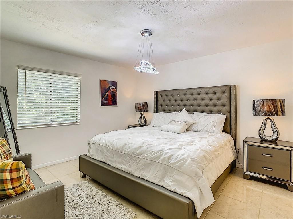 4625 Bayshore Dr , Unit D8, Naples, FL 34112 Photo