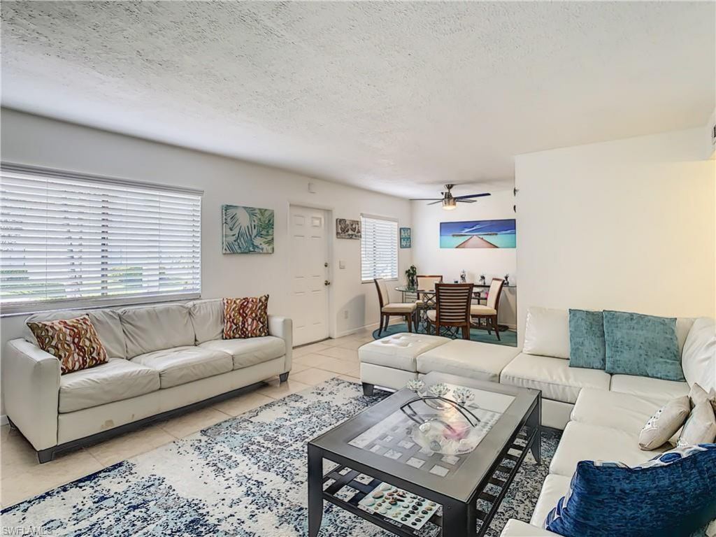 4625 Bayshore Dr , Unit D8, Naples, FL 34112 Photo