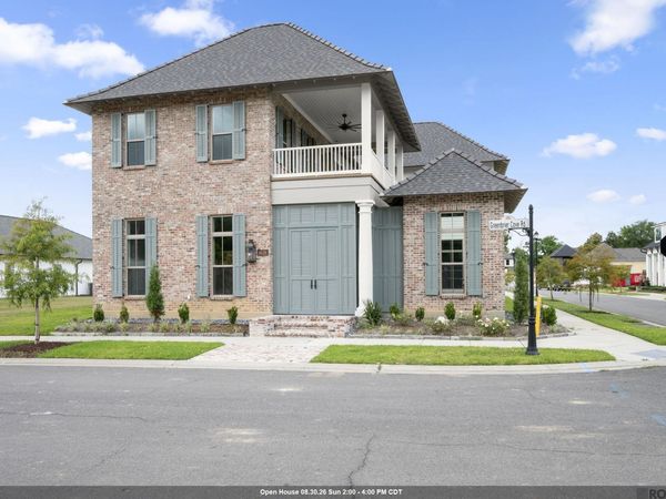 8638 Greenbrier Cove Rd, Saint George, LA 70817