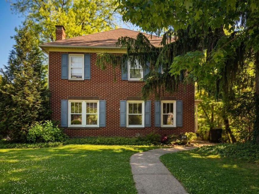 234 E Hamilton Avenue, State College, PA 16801 Main Photo
