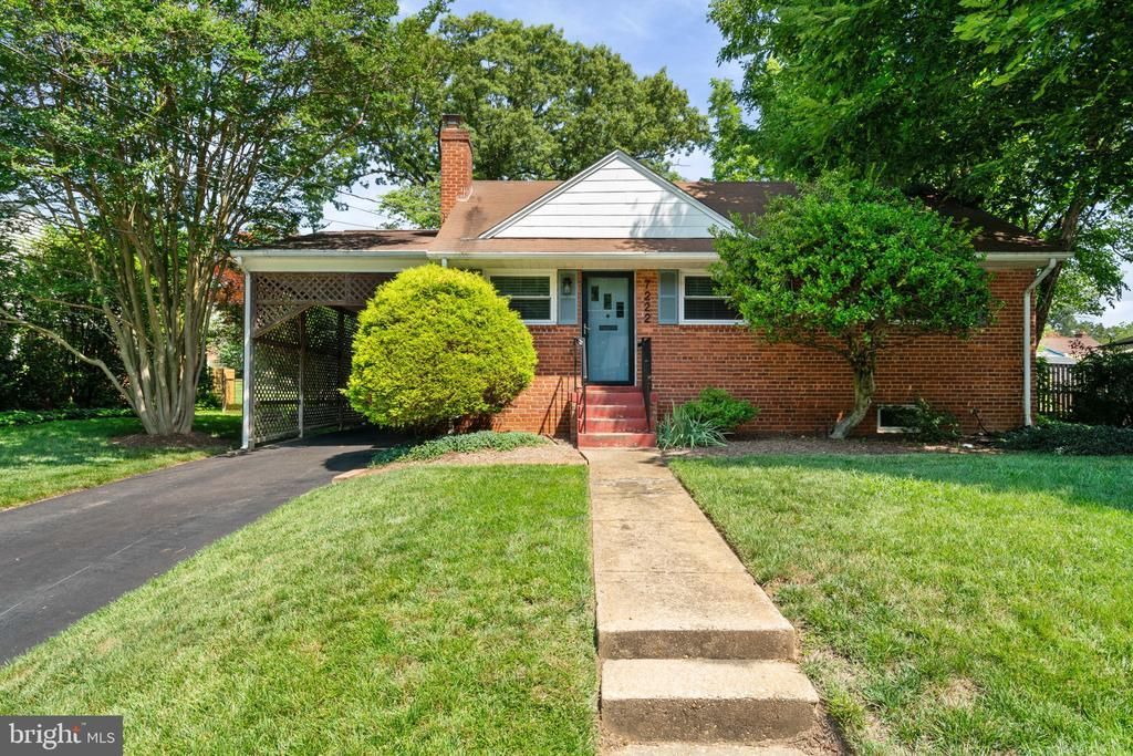 7222 Wayne Drive, Annandale, VA 22003 Main Photo