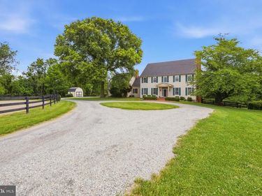 34294 BRIDGESTONE LANE, BLUEMONT, VA 20135