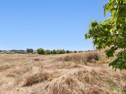 2446 Village Dr, Ione, CA 95640 Photo