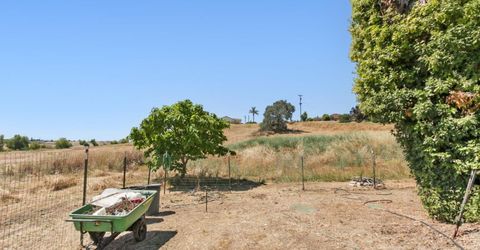 2446 Village Dr, Ione, CA 95640 Photo