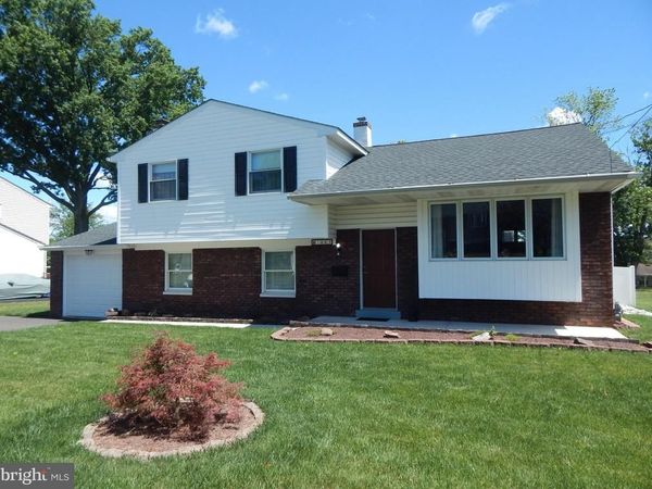 1443 HAMPTON LANE, WARMINSTER, PA 18974
