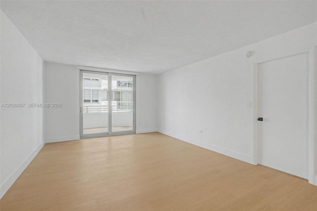 5555 Collins Ave, Unit 7B, Miami Beach, FL 33140 Photo