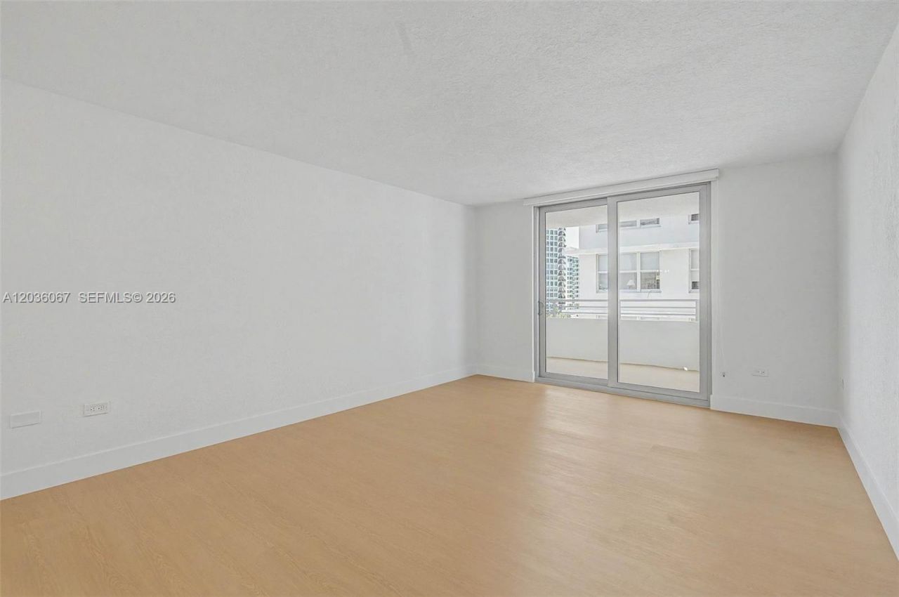 5555 Collins Ave, Unit 7B, Miami Beach, FL 33140 Photo