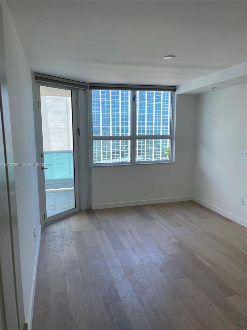 5025 Collins Ave , Unit 601, Miami Beach, FL 33140 Photo