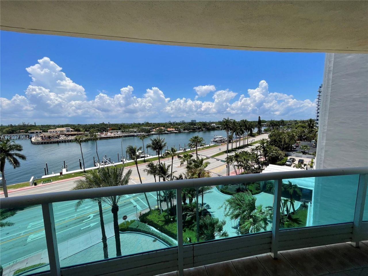 5025 Collins Ave , Unit 601, Miami Beach, FL 33140 Photo