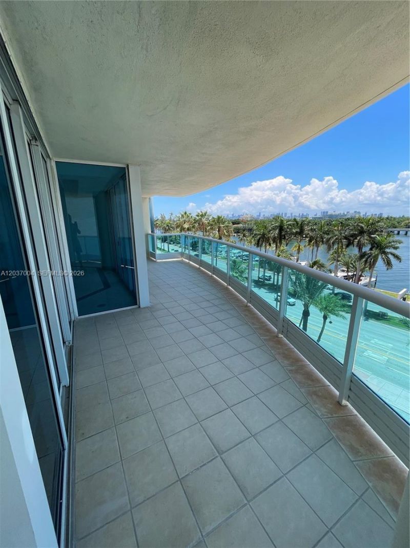 5025 Collins Ave , Unit 601, Miami Beach, FL 33140 Photo