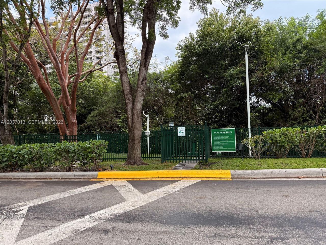 3370 Hidden Bay Dr , Unit 1213, Aventura, FL 33180 Photo