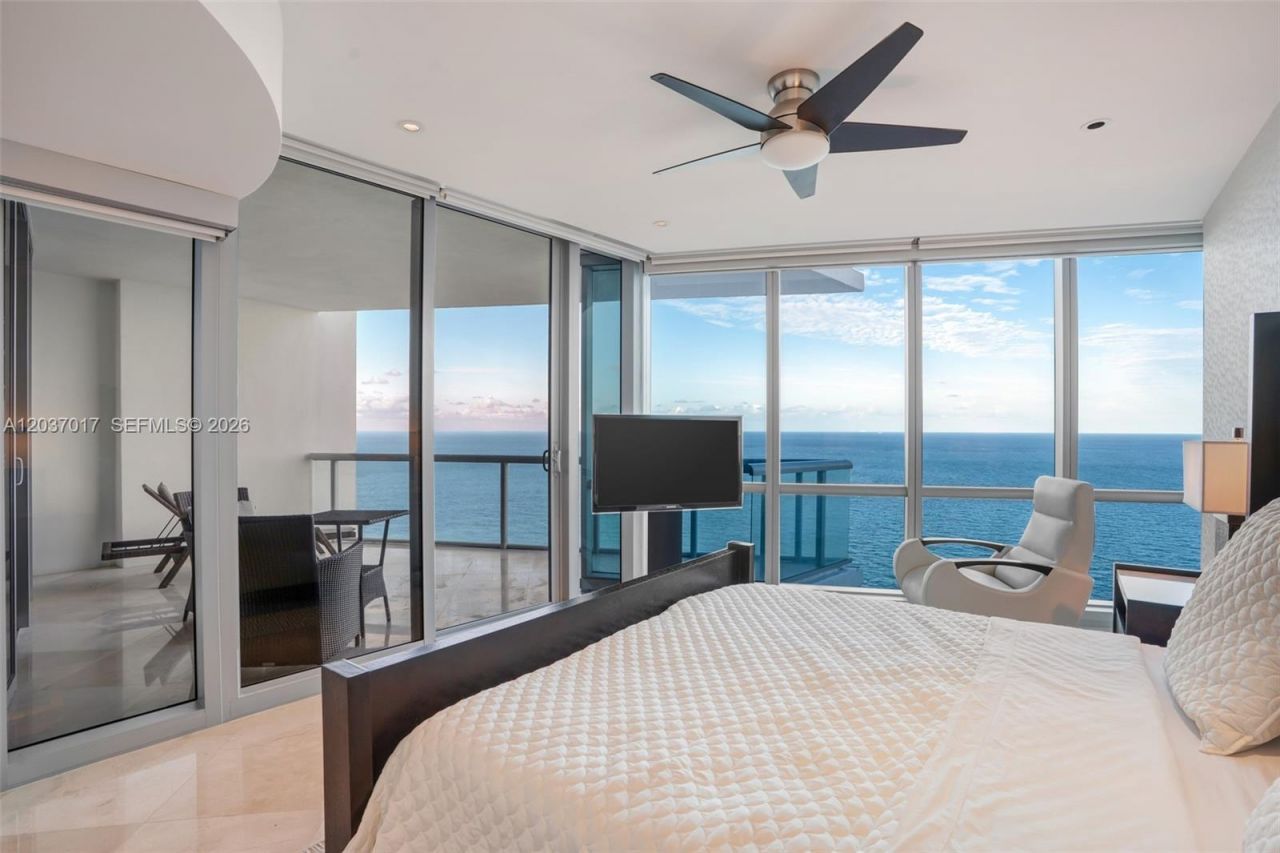 17121 Collins Ave , Unit 3304, Sunny Isles Beach, FL 33160 Photo