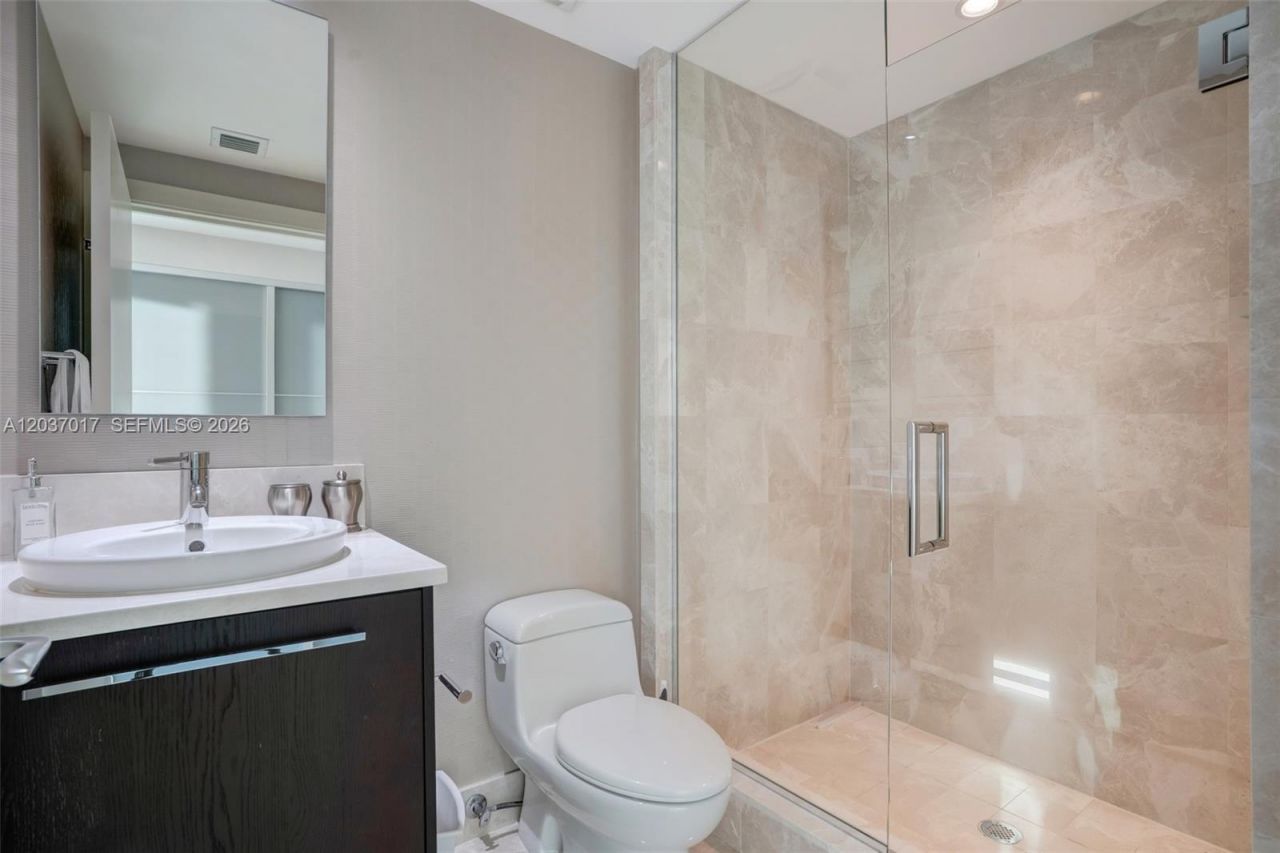 17121 Collins Ave , Unit 3304, Sunny Isles Beach, FL 33160 Photo