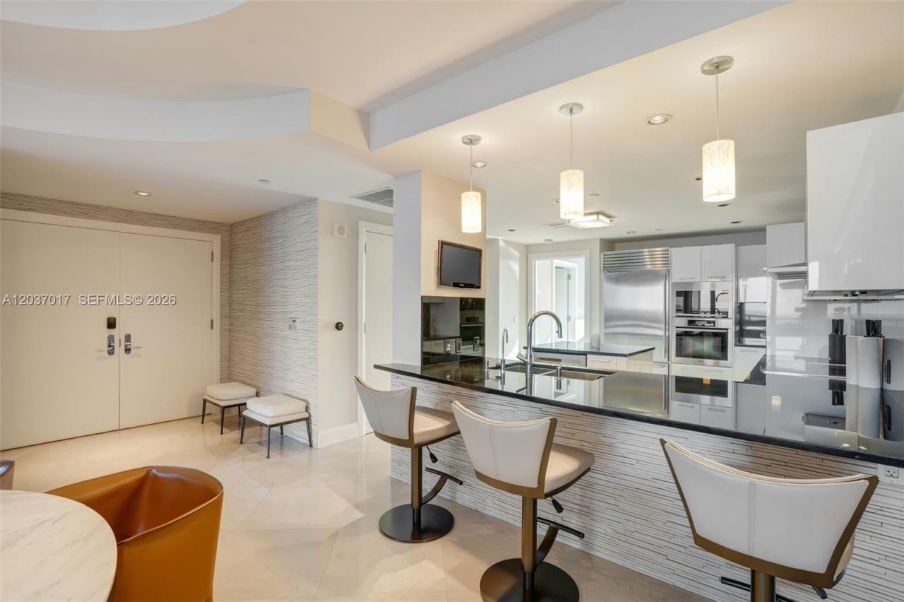 17121 Collins Ave , Unit 3304, Sunny Isles Beach, FL 33160 Photo