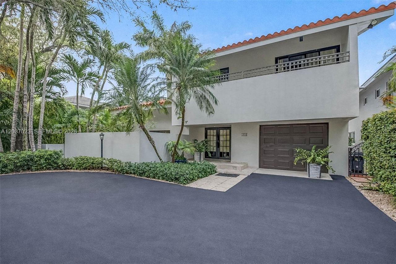4950 San Amaro Dr , Coral Gables, FL 33146 Main Photo
