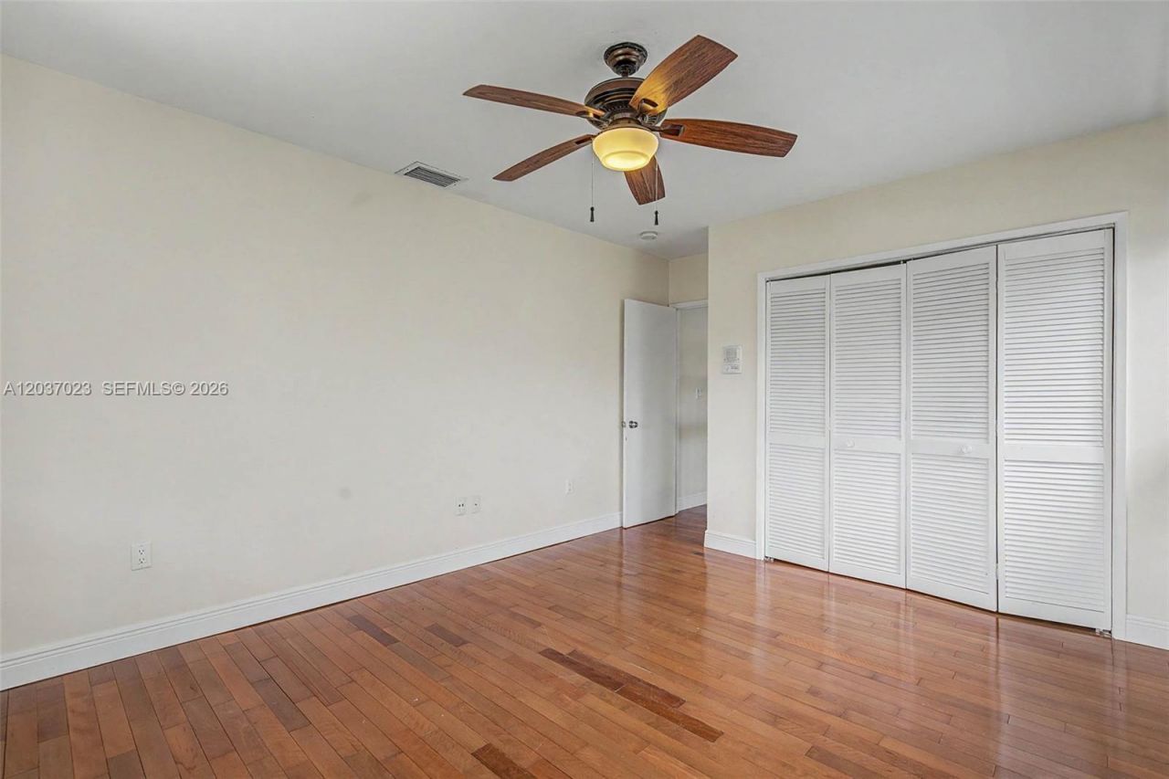 4950 San Amaro Dr , Coral Gables, FL 33146 Photo