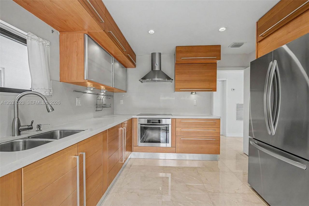 4950 San Amaro Dr , Coral Gables, FL 33146 Photo