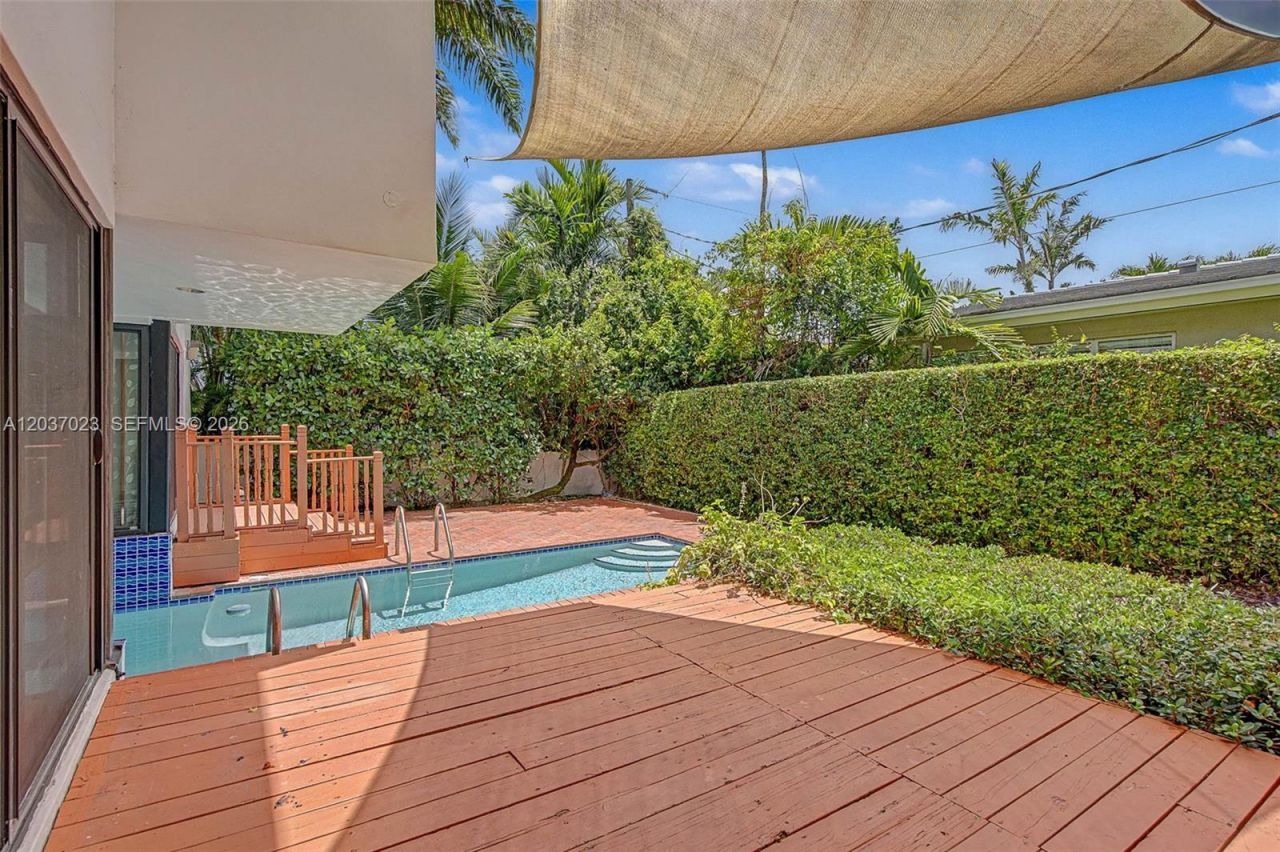 4950 San Amaro Dr , Coral Gables, FL 33146 Photo