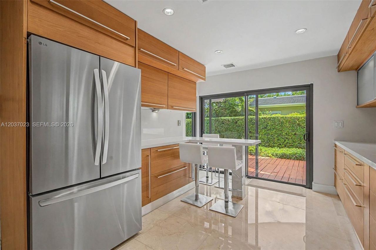 4950 San Amaro Dr , Coral Gables, FL 33146 Photo