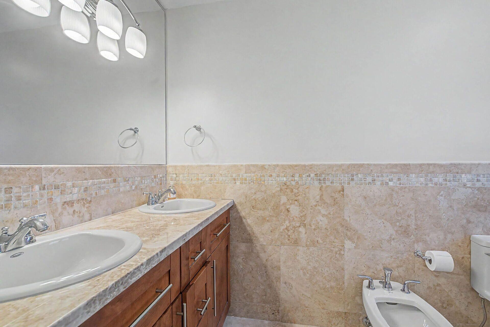 4950 San Amaro Dr , Coral Gables, FL 33146 Photo