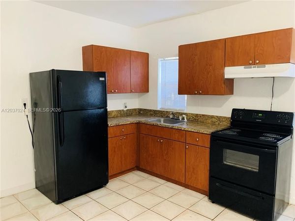 Unit 2, Miami, FL 33138