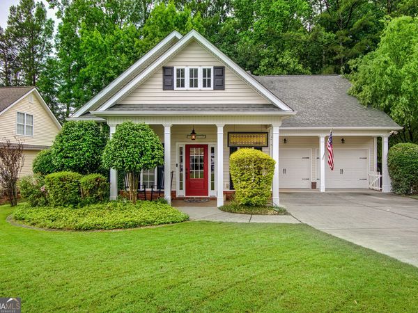 10 Westhill Drive, Newnan, GA 30265