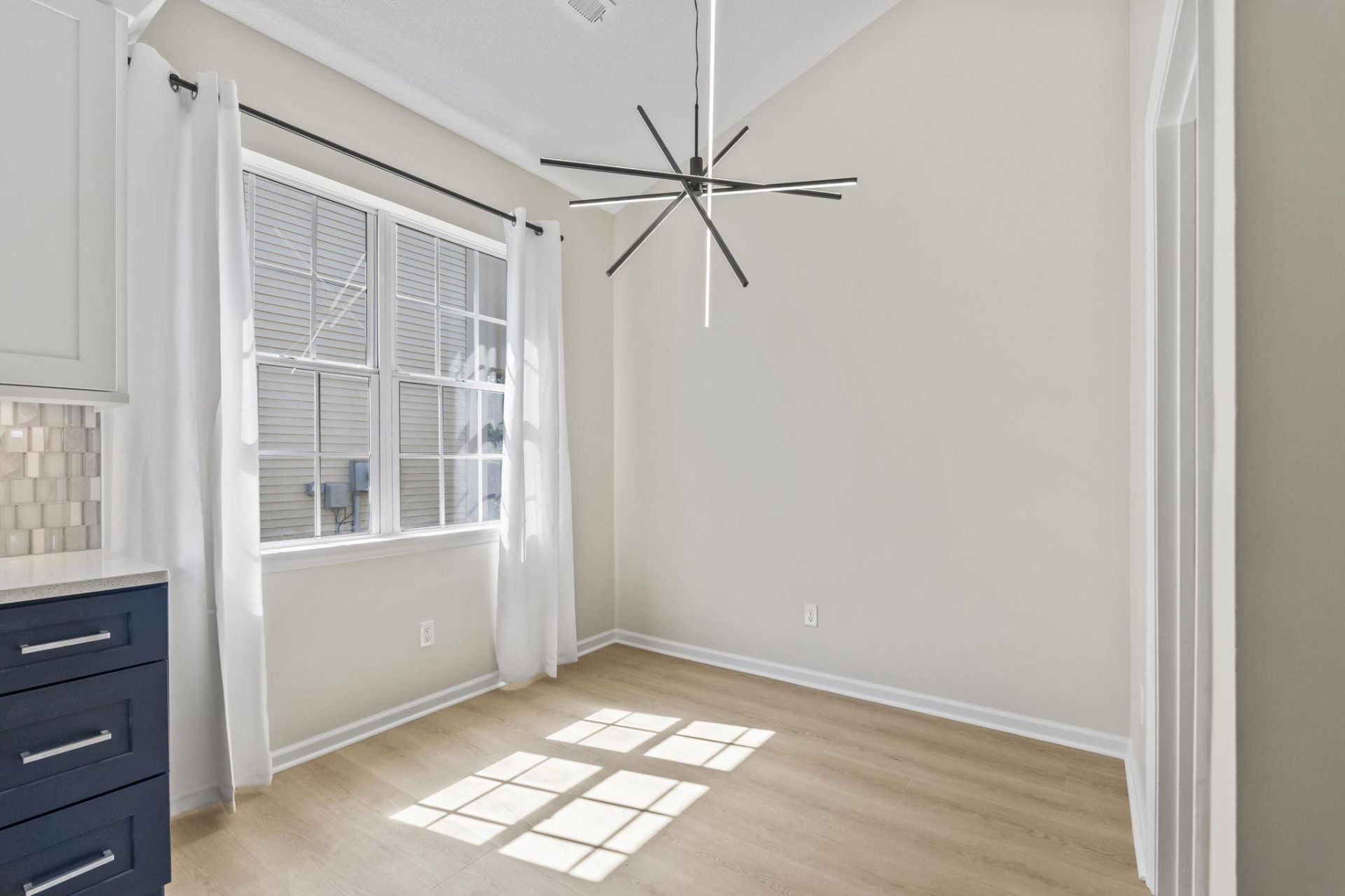 477 Blackberry Ln.  Photo 8