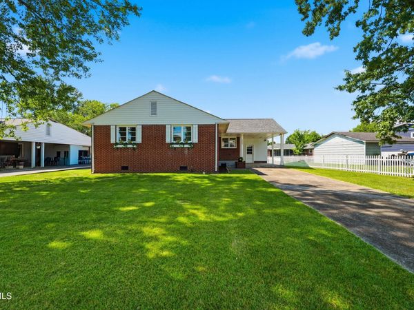 2209 Hermitage Drive, Kingsport, TN 37664
