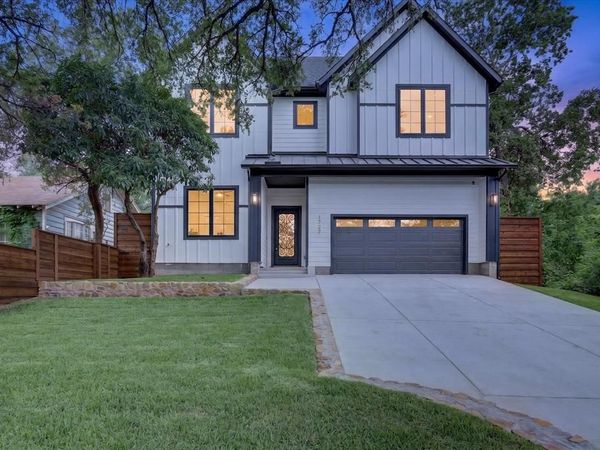 1727 Ramsey , Dallas, TX 75216