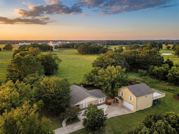 1261 State Highway 110 , Grand Saline, TX 75140