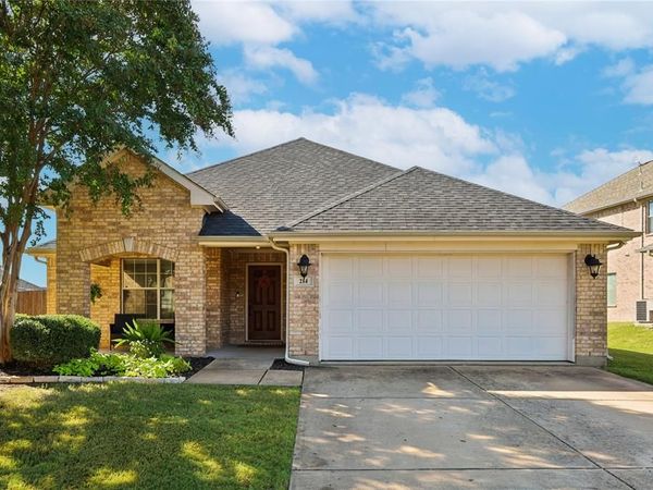 214 Lawson Farms Drive, Midlothian, TX 76065