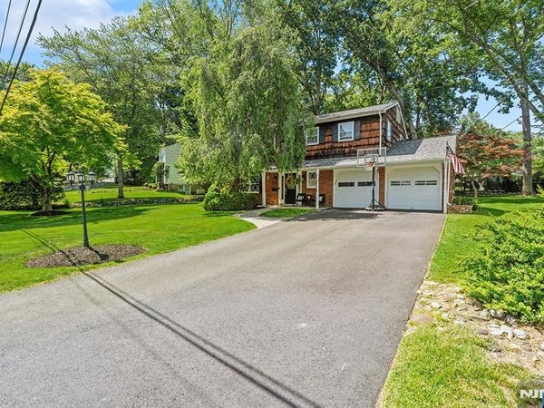 241 Ellin, PARK RIDGE, NJ 07656