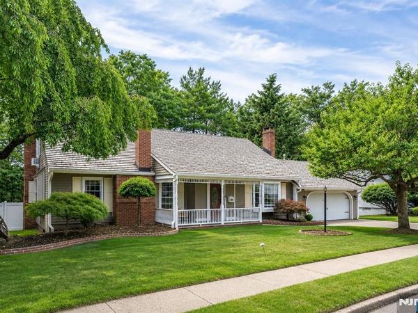 15 Congress Road, EMERSON, NJ 07630